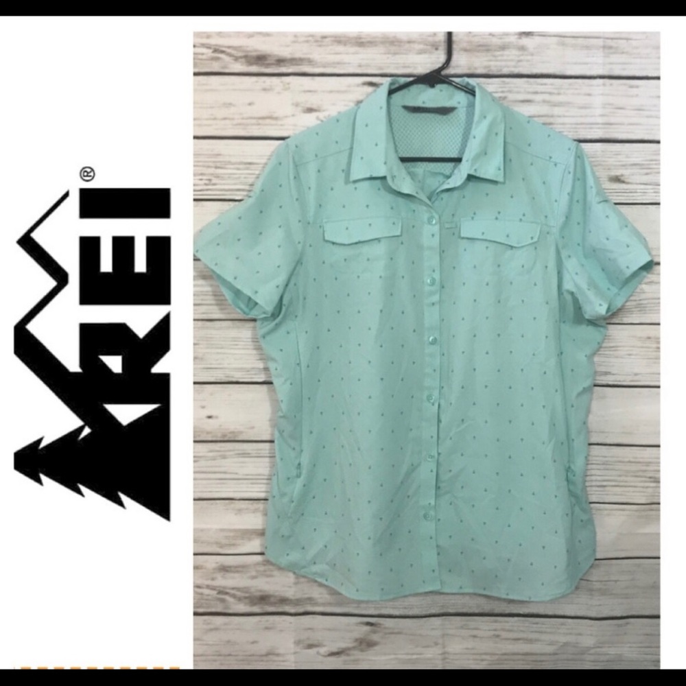 REI Sahara Short Sleeve Hiking Shirt